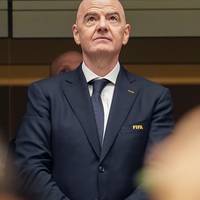Terwijl de FIFA naar buiten toe een strenge financiële sanering predikte, declareerde Gianni Infantino luxe-uitgaven op grote schaal: een portret