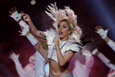 Lady Gaga haalt ook uit naar Trump