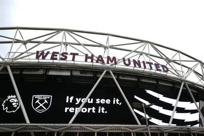 In Engeland bestrijden ze racisme in stadions met een app