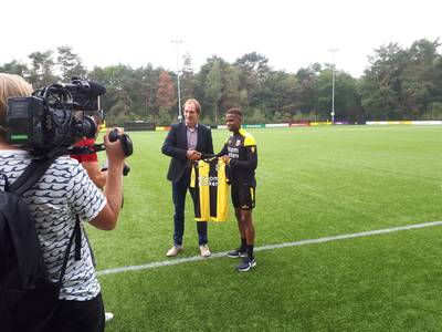 Musonda in Polen nog niet in actie voor Vitesse