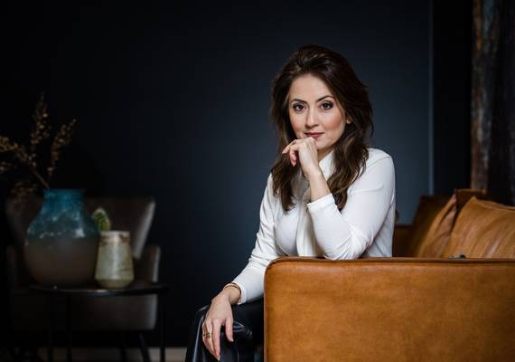 Tahmina Akefi deelt allerlaatste foto van Peter R. de Vries: “Zo zal ik hem altijd blijven herinneren”
