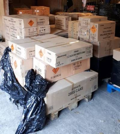 Politie vindt illegaal vuurwerk op 400 adressen in Oost-Nederland: ‘Absolute koploper’