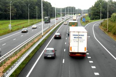 Zeven gewonden door ongeluk met miniquad op A73