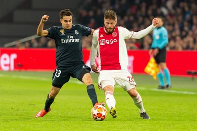 Schöne evenaart Lerby en pakt fraai Ajax-record