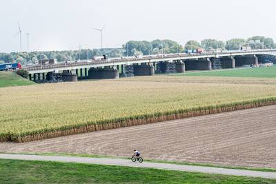 Onderzoek naar 'zorgwekkend geluid' brug A12 levert niks op