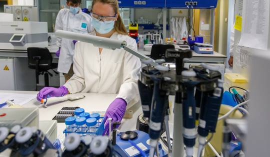 Alweer farmataks van Trump: wat betekent dat voor Belgische farmasector en de prijs van onze geneesmiddelen?