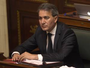 Menacé de mort sur Facebook, Emir Kir porte plainte