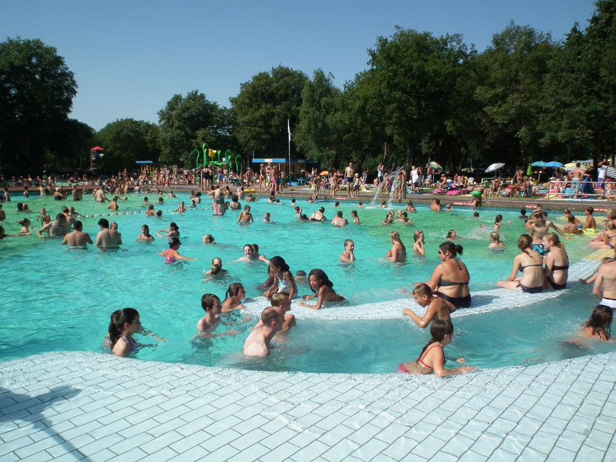 Topdrukte Bij De Warande In Oosterhout Foto Bndestem Nl