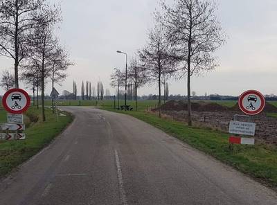 Honderd bekeuringen in twee weken tijd voor negeren wegafsluiting Rhenen