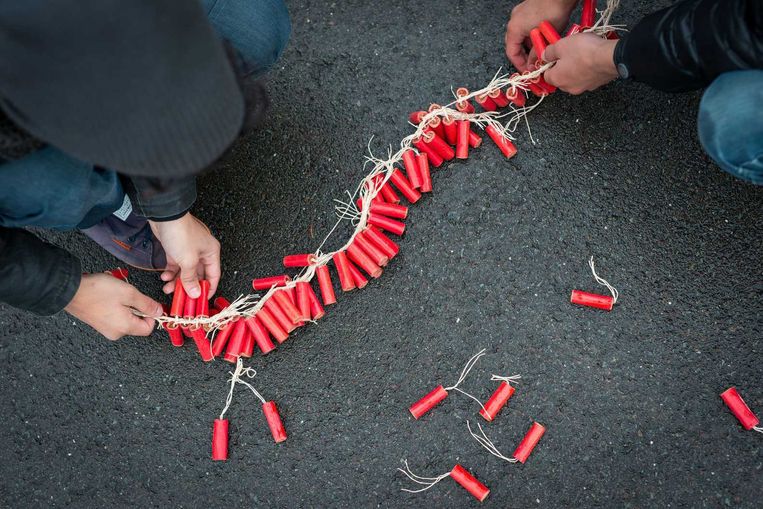 Vuurwerk Waar Mag Je Wel En Niet Knallen In Het Land De Volkskrant