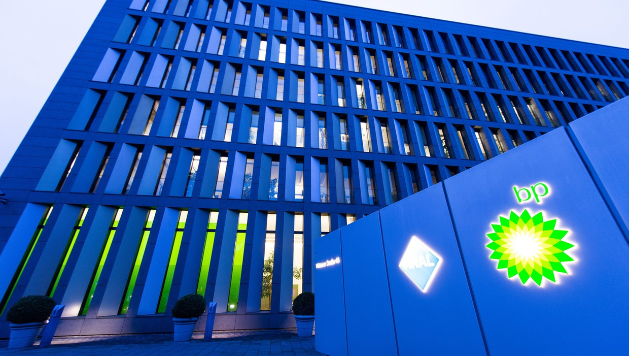 Zenith investeert in Amsterdamse terminal Het Parool