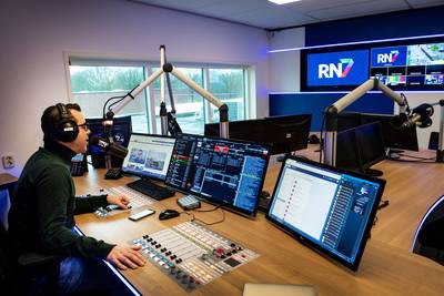 Lokale omroep Overbetuwe: waarom Marc lacht en Monique huilt