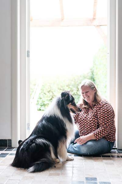 Dierentolk Marlene vertelt wat hond, kat of paard voelt