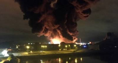 Incendie et multiples explosions sur un site classé Seveso à Rouen